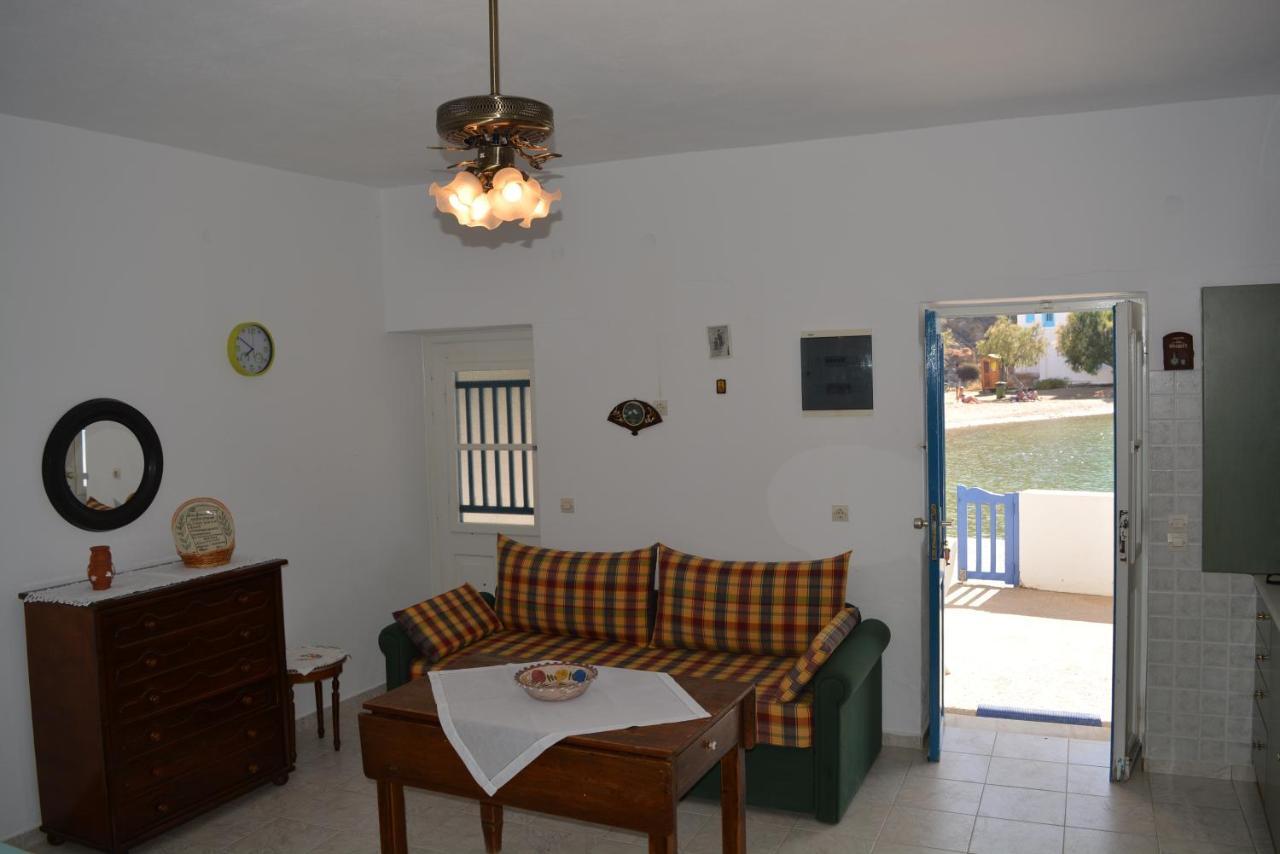 Seafront Studio Cherronisos  ภายนอก รูปภาพ